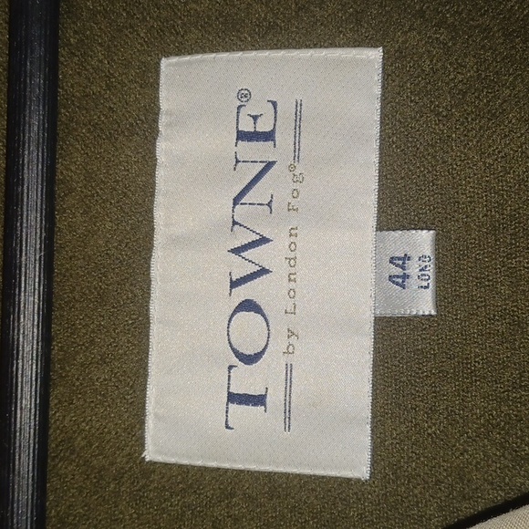 👄SALE! London Fog Trench Coat EUC 44L SALE!  On Sale through February 2025. - Picture 6 of 12